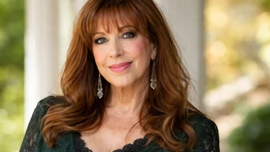 paula jones net worth